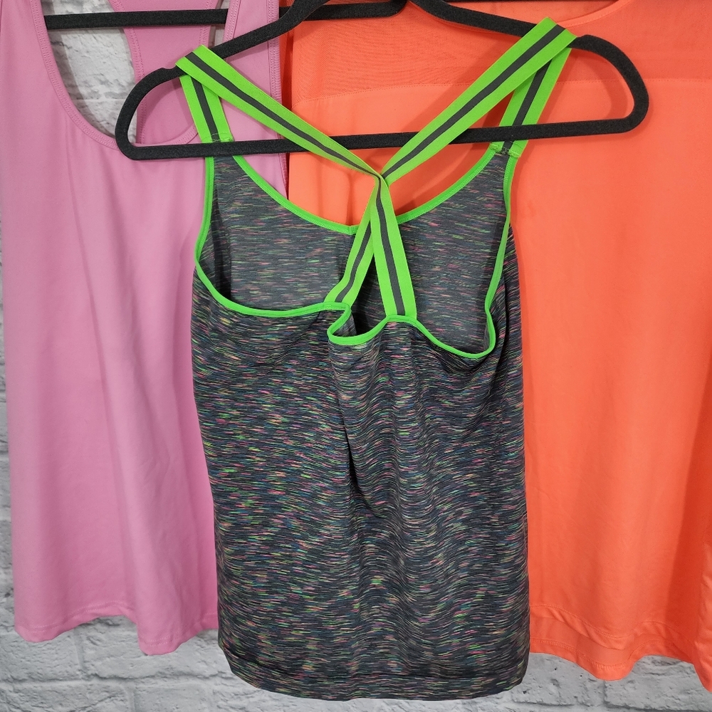 C9/Danskin/No Boundaries 3 Piece Colorful Tank Bu… - image 3